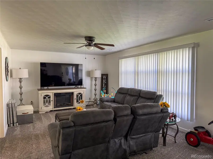 916 N 14th Street, Burlington, CO 80807 - Image #2