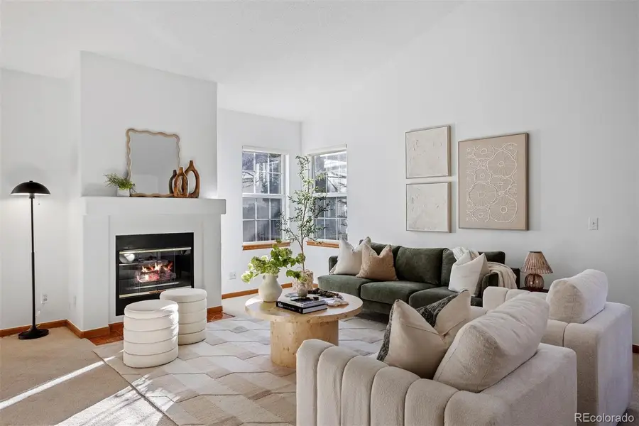 2210 S Joliet Way, Aurora, CO 80014 - Image #2