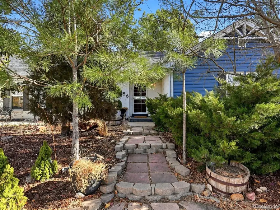 6886 S Pitkin Street, Foxfield, CO 80016 - #3