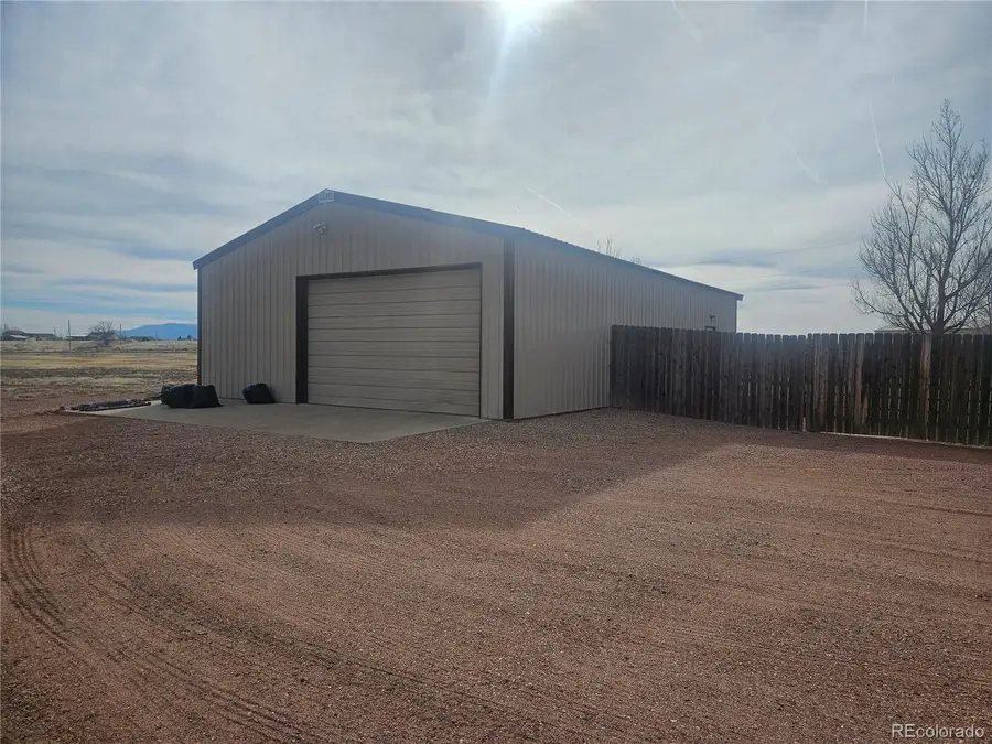 1408 E Kiva Drive, Pueblo, CO 81007 - #3