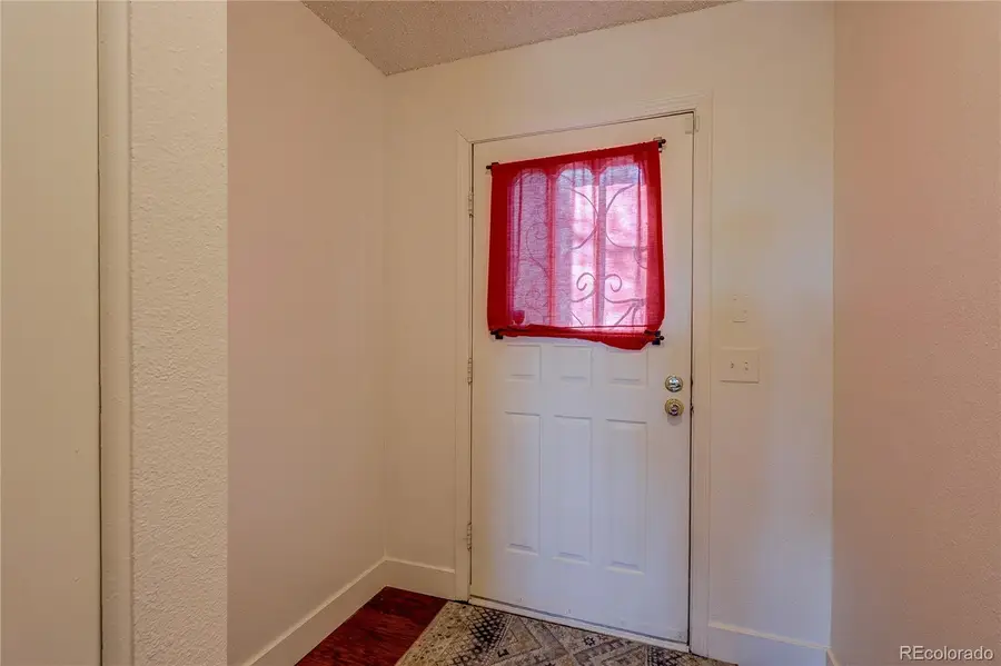 1642 S Idalia Circle #B, Aurora, CO 80017 - #2