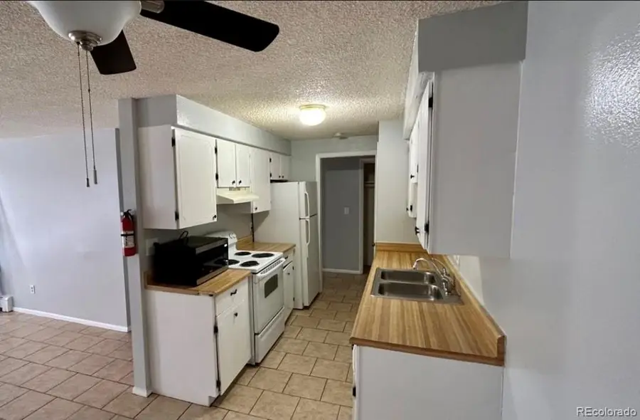 561 Geneva Street #200, Aurora, CO 80010 - #3