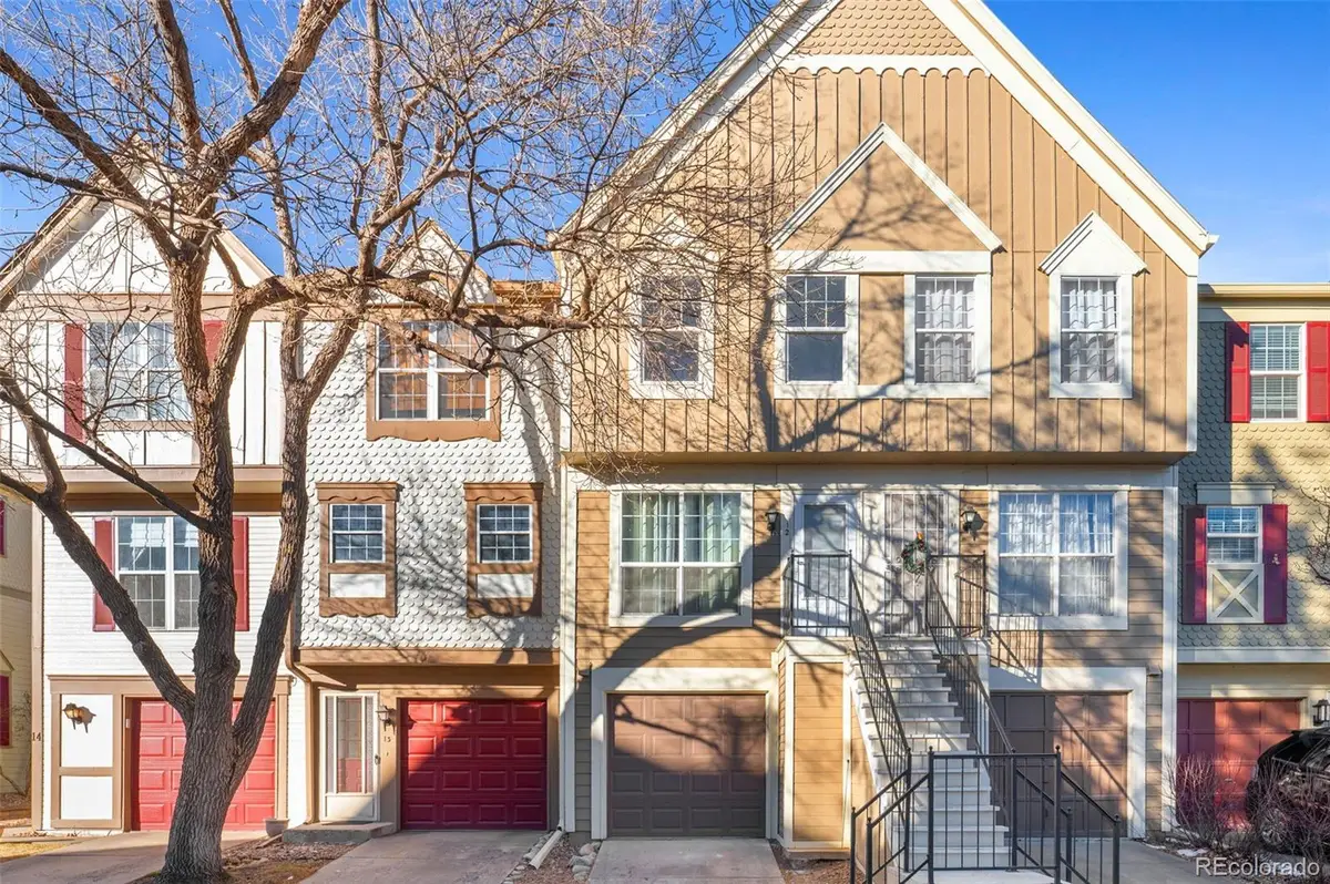 1811 S Quebec Way #12, Denver, CO 80231 - Image #1