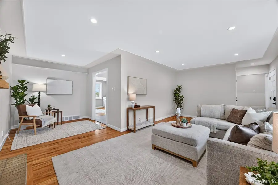 3075 S Holly Place, Denver, CO 80222 - #3