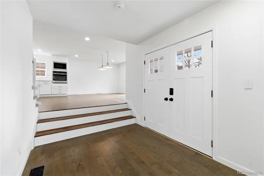 7165 S Oneida Circle, Centennial, CO 80112 - Image #2