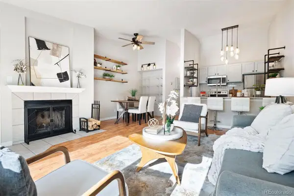 532 Oakwood Drive #D204, Castle Rock, CO 80104