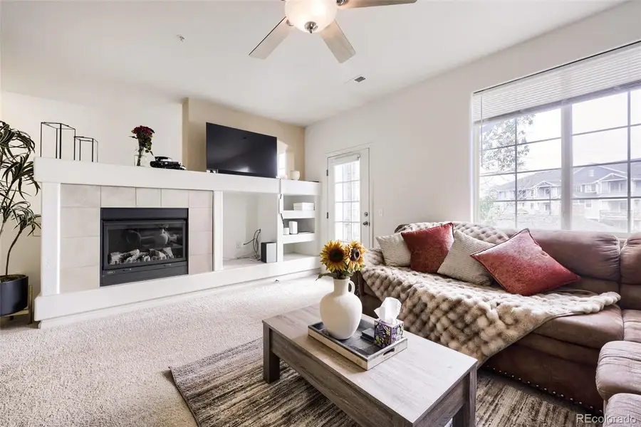 5255 Memphis #319, Denver, CO 80239 - #2