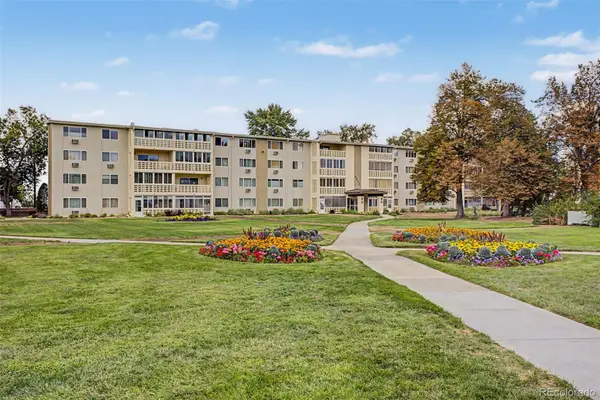 9335 E Center Avenue #9B, Denver, CO 80247