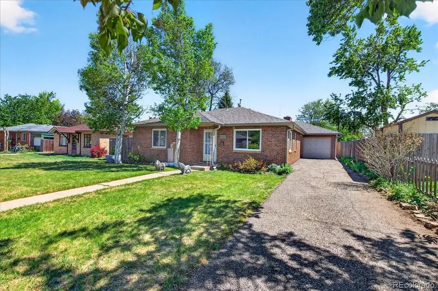 8122 W 17th Avenue, Lakewood, CO 80214 - #3
