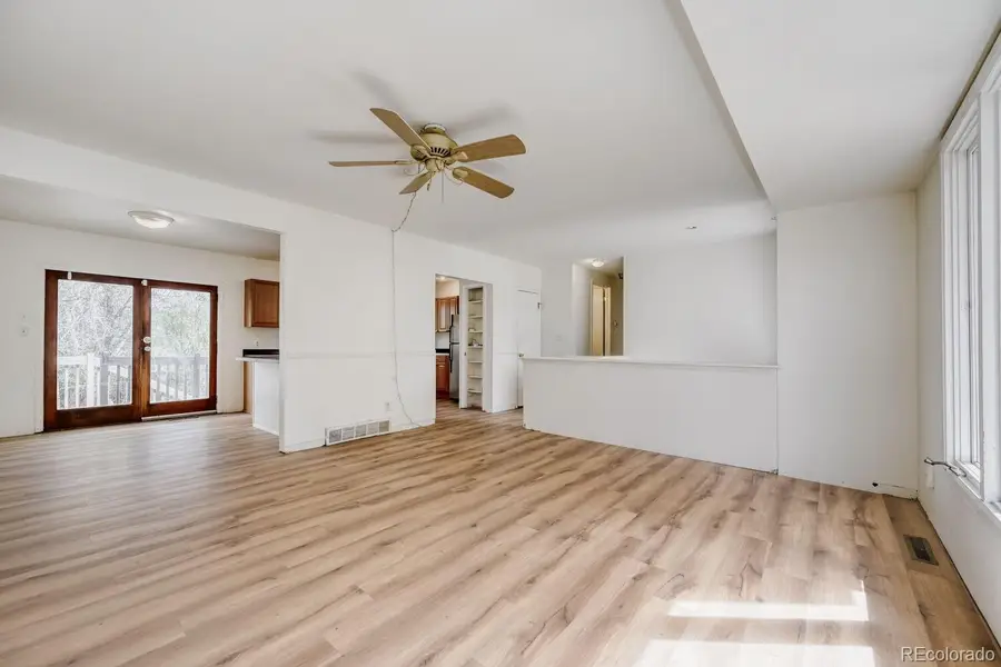 1138 Hover Street, Longmont, CO 80501 - #3