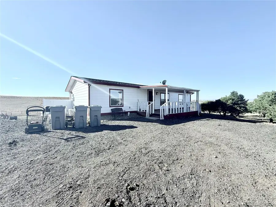 36450 E Florida Avenue, Watkins, CO 80137 - Image #2