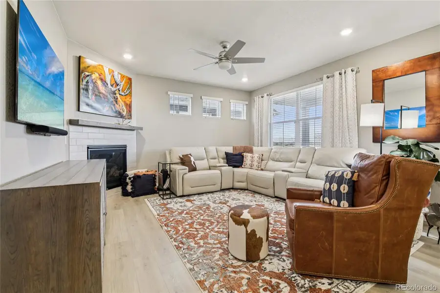 8887 Falcon Street, Longmont, CO 80504 - Image #2