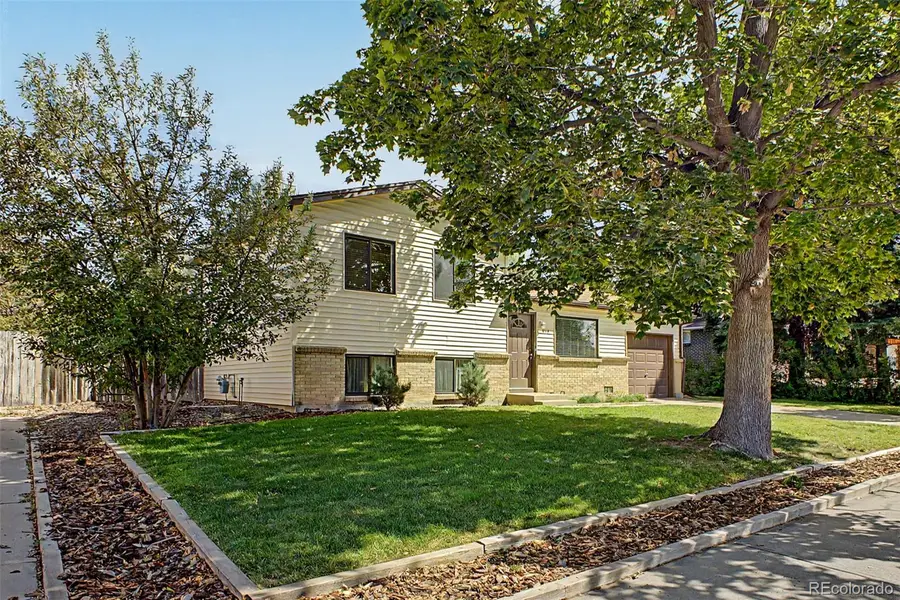 914 S Macon Street, Aurora, CO 80012 - #2