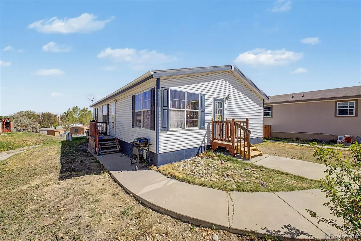 4211 E 100th Avenue, Thornton, CO 80229 - #1