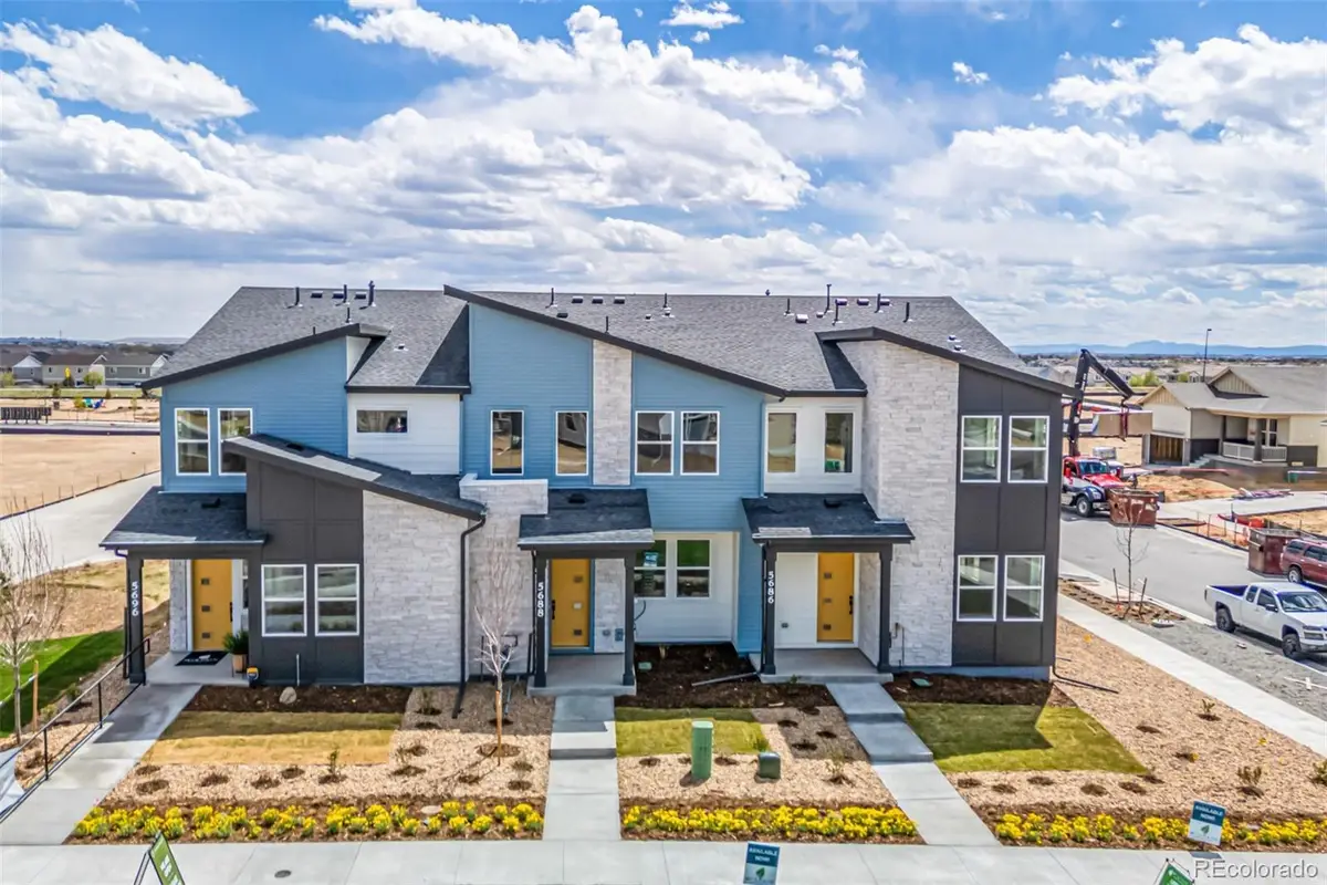 5696 N Killarney, North Aurora, CO 80122 - #1
