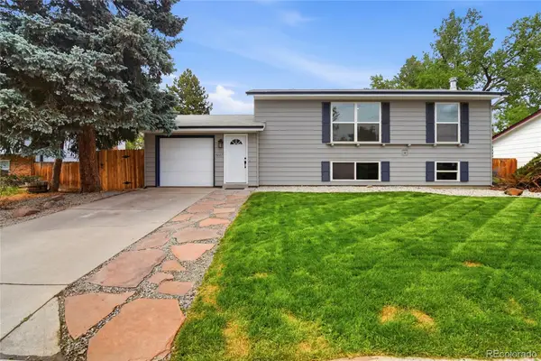 3227 S Hoyt Way, Lakewood, CO 80227