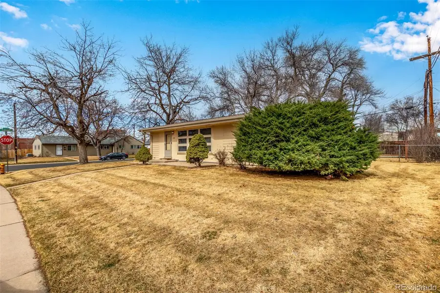 4301 E Lasalle Place, Denver, CO 80222 - #3