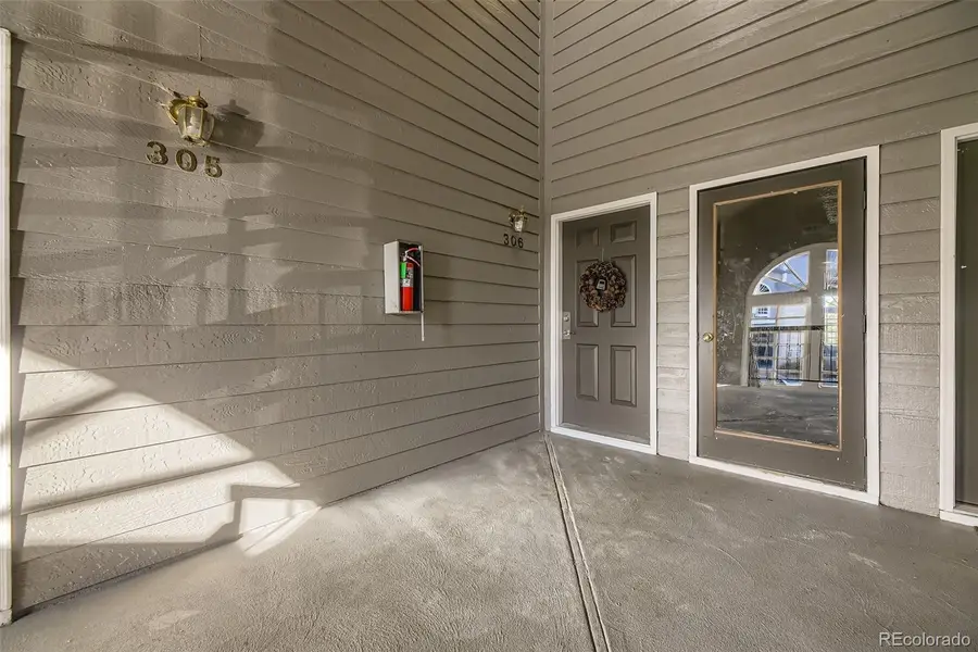 2575 S Syracuse Way #M306, Denver, CO 80231 - Image #2