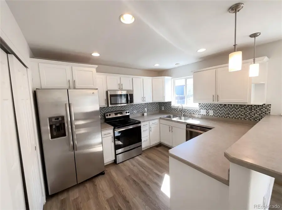 9686 Fairwood Street, Littleton, CO 80125 - #2