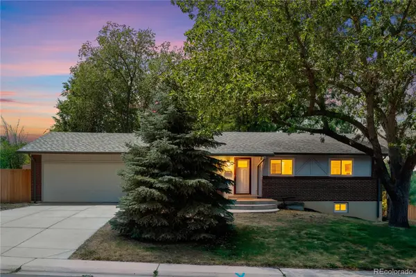 8206 E Lehigh Avenue, Denver, CO 80237