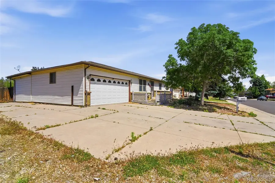 3093 S Olathe Way, Aurora, CO 80013 - #3