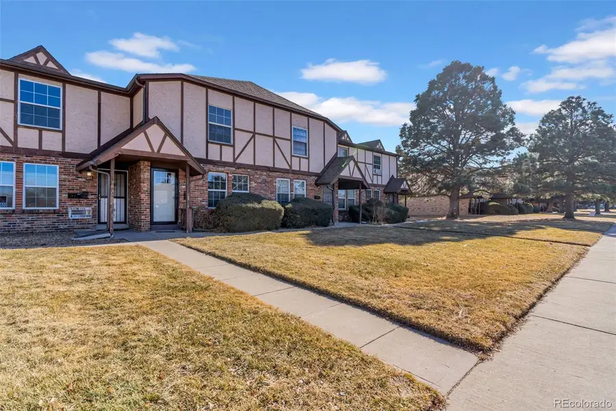 908 S Iola Street, Aurora, CO 80012 - Image #2