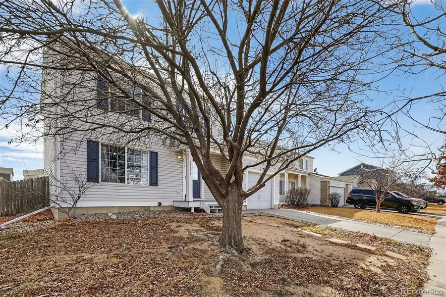 15852 E 48th Place, Denver, CO 80239 - #2