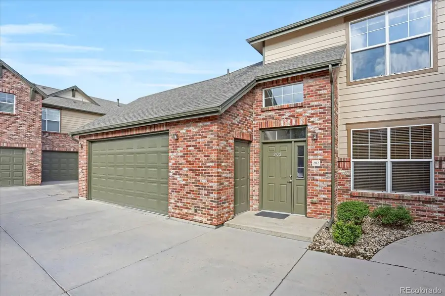 2250 S Vaughn Way #202, Aurora, CO 80014 - #3