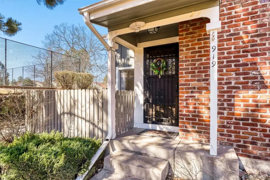 919 S Granby Way, Aurora, CO 80012 - #3