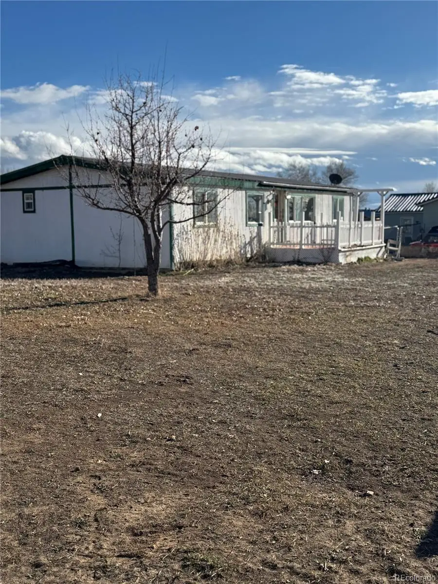 210 Camptosaurus, Dinosaur, CO 81610 - #1