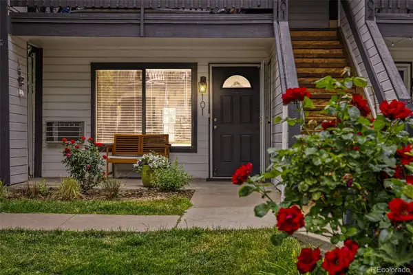 532 Oakwood Drive #D101, Castle Rock, CO 80104