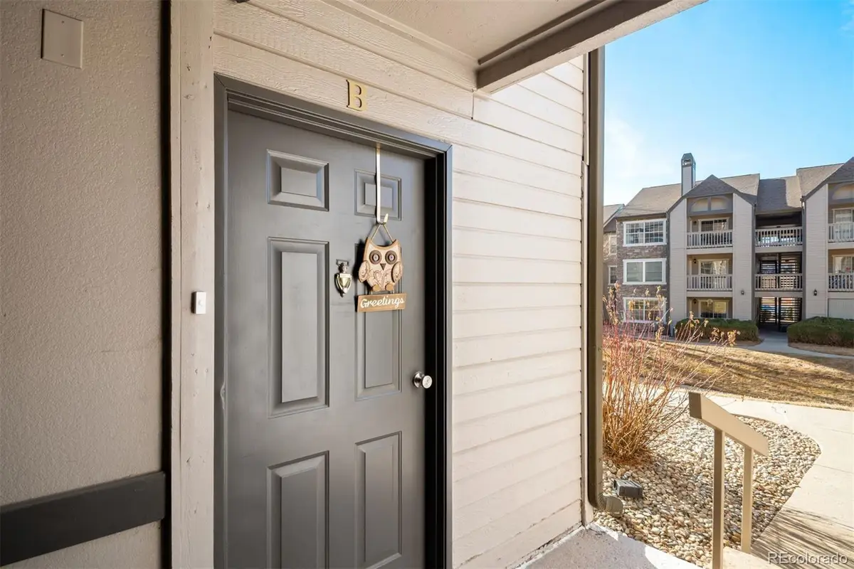 9242 E Arbor Circle #B, Englewood, CO 80111 - Image #1