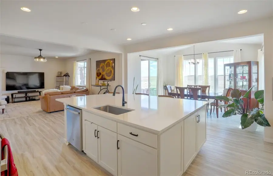 188 S Waterloo Street, Aurora, CO 80018 - #3