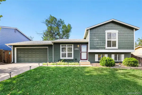2591 S Naples Way, Aurora, CO 80013