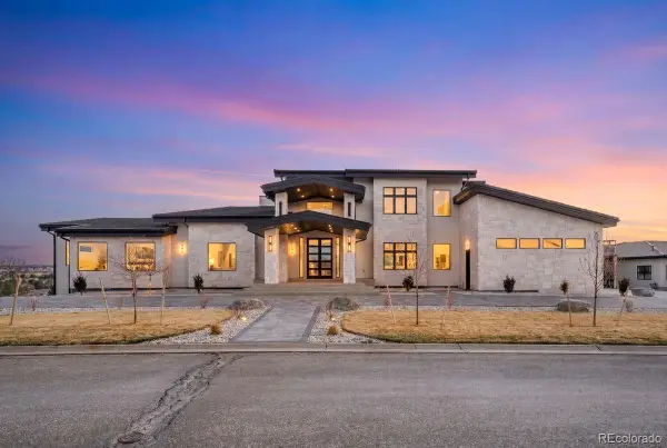 6954 S Espana Way, Aurora, CO 80016