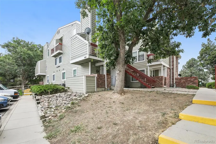 982 S Dearborn Way #18, Aurora, CO 80012 - #2