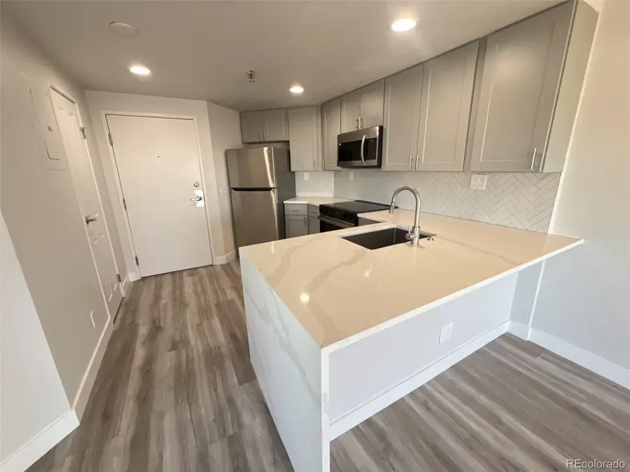 100 Park Avenue W #1405, Denver, CO 80205 - #3