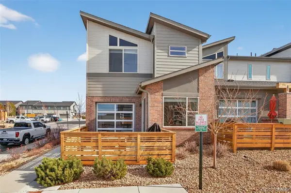 19518 E Sunset Circle, Centennial, CO 80015