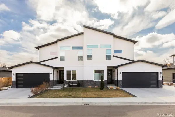 8742 W 49th Place, Arvada, CO 80002