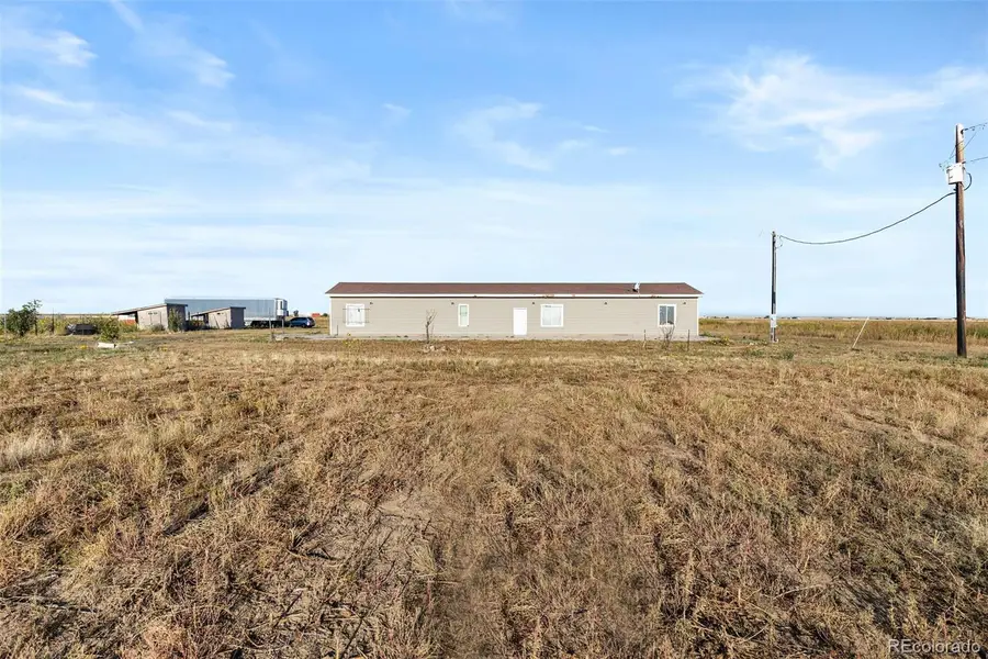 47081 E 106th Avenue, Bennett, CO 80102 - Image #3