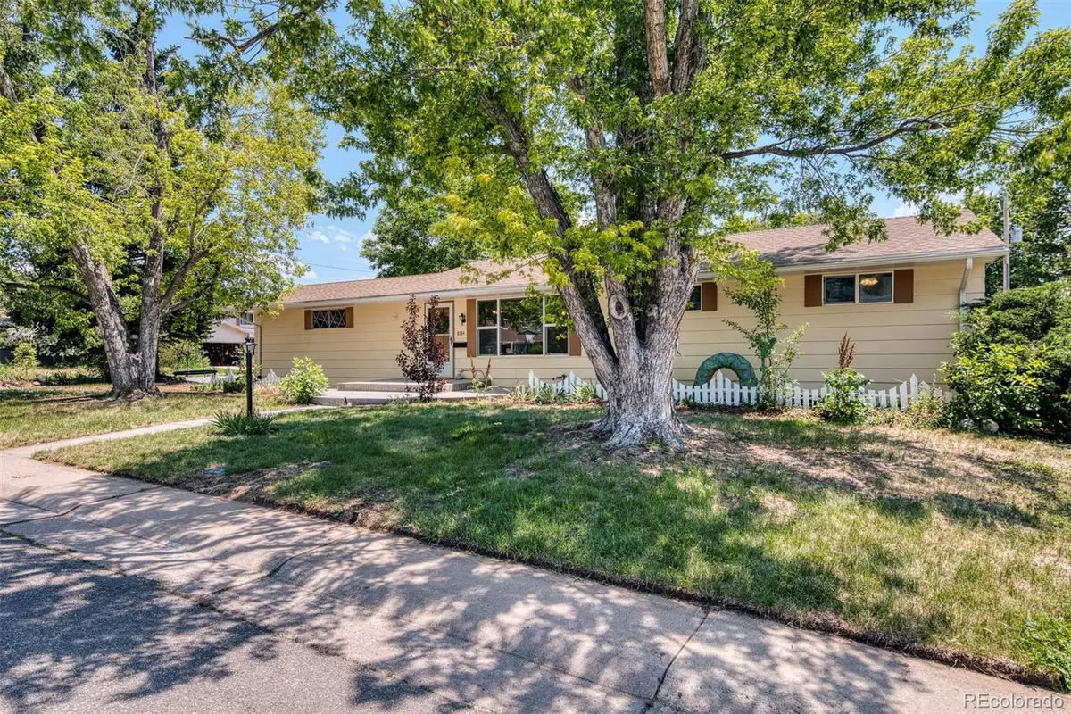 8584 E Briarwood Place, Centennial, CO 80112 - #1