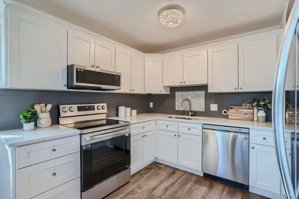 6800 E Tennessee Avenue #613, Denver, CO 80224