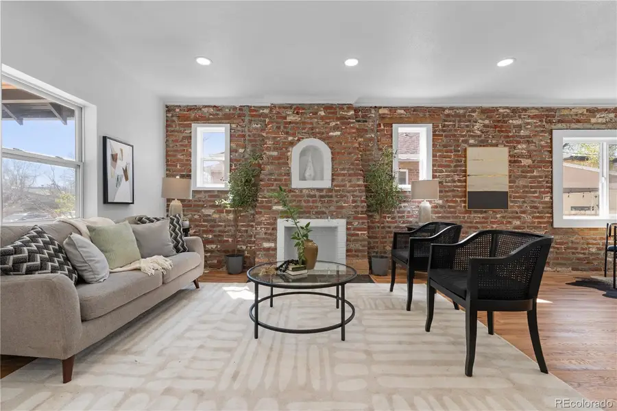 3135 N Columbine Street, Denver, CO 80205 - Image #2