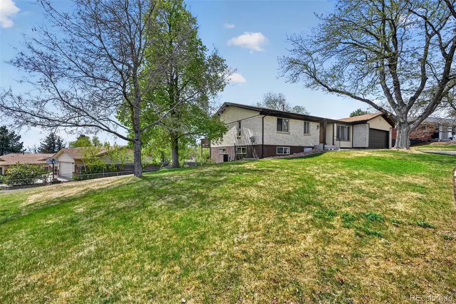 13822 W Montana Avenue, Lakewood, CO 80228 - #2