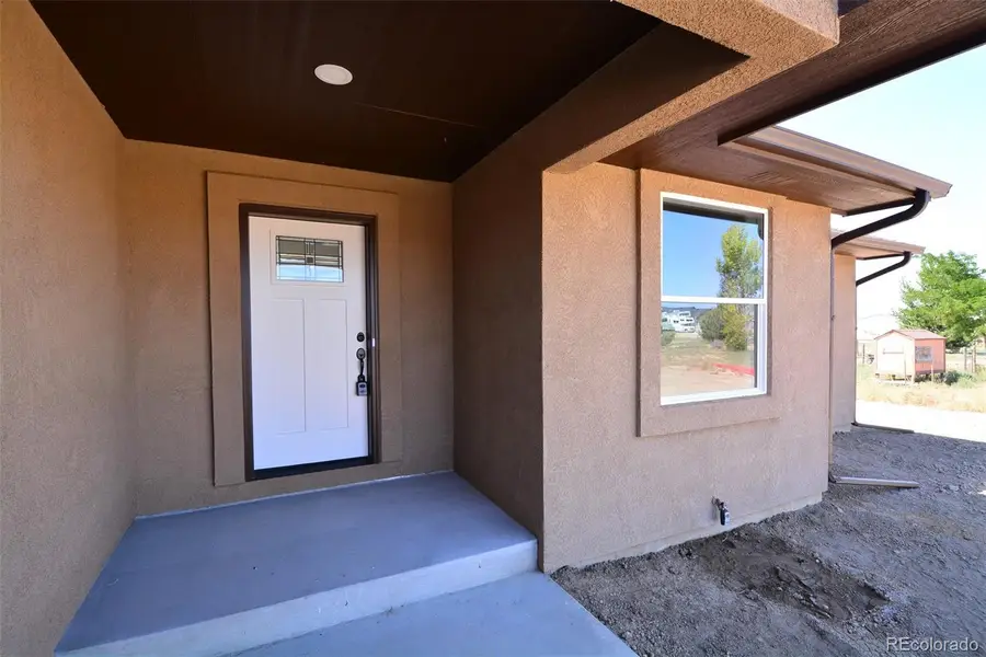 1115 N Knotty Pine Lane, Pueblo, CO 81007 - Image #2