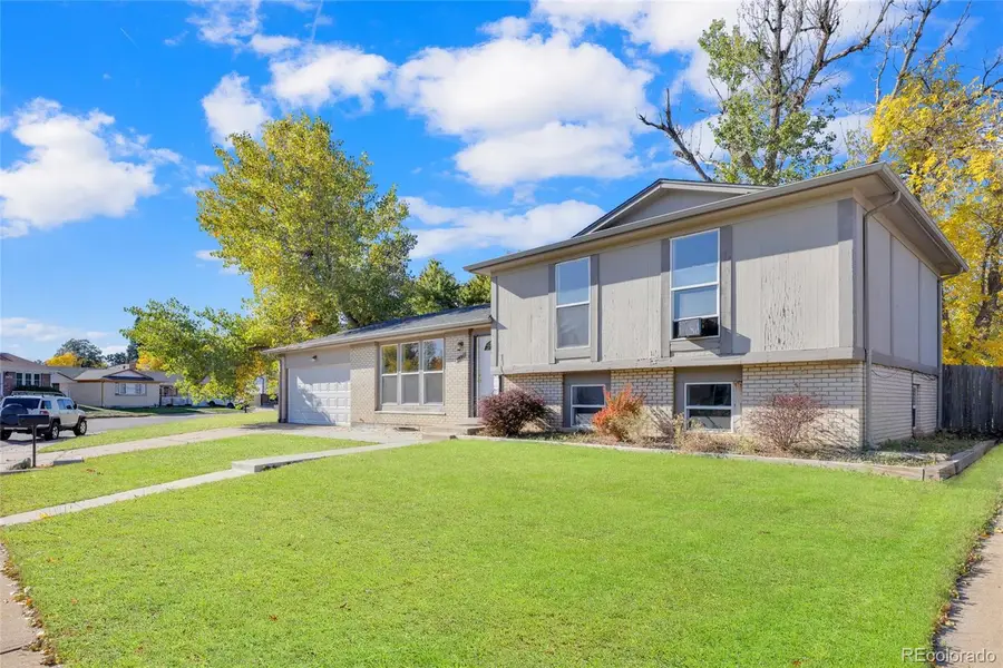 4991 Upton Court, Denver, CO 80239 - Image #2