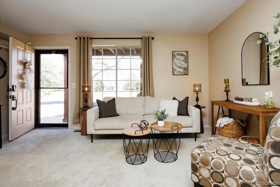 819 Summer Drive, Highlands Ranch, CO 80126 - #2