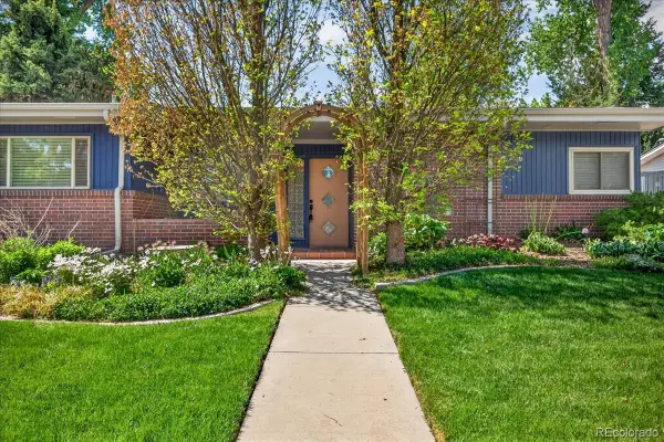 10530 W 22nd Place, Lakewood, CO 80215