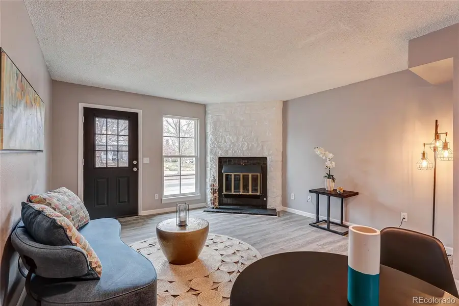 10494 W Dartmouth Avenue, Lakewood, CO 80227 - #3