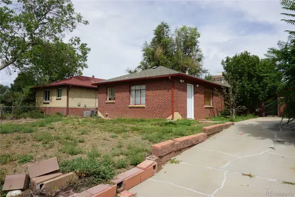 5209 E Thrill Place, Denver, CO 80207